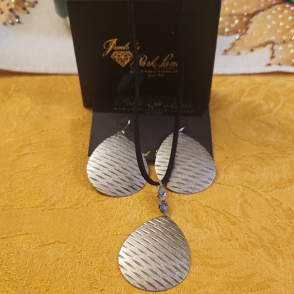 Park Lane Silver Teardrop Earrings with Blue Accent And Matching Necklace Set